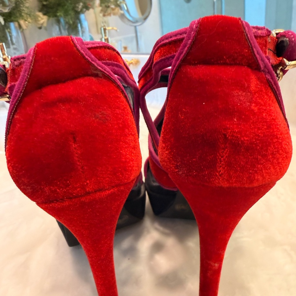 Jessica Simpson BRUNO Very Red Velvet Platforms Strappy Heels Shoes, 7M - Picture 9 of 12